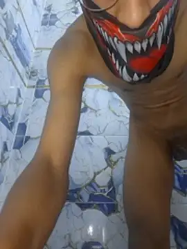 Chat +18 de kingofextrasize ao vivo