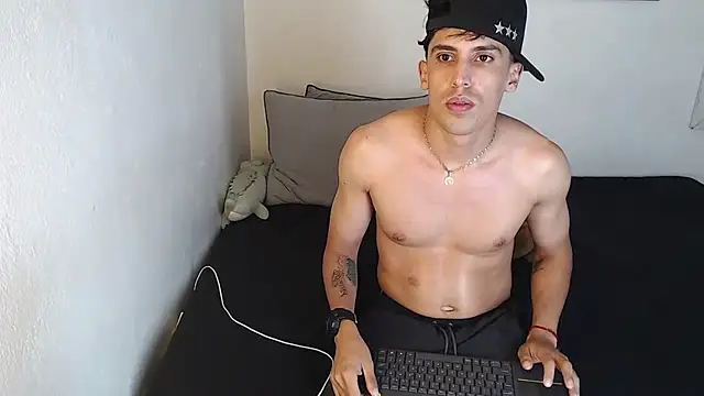 Robisson_zackのライブXXXチャット