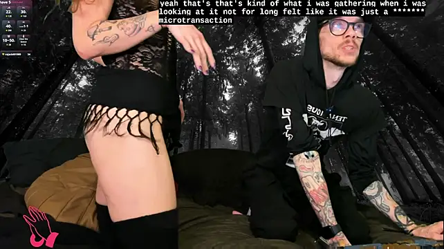 webzandkordz's Live XXX Chat