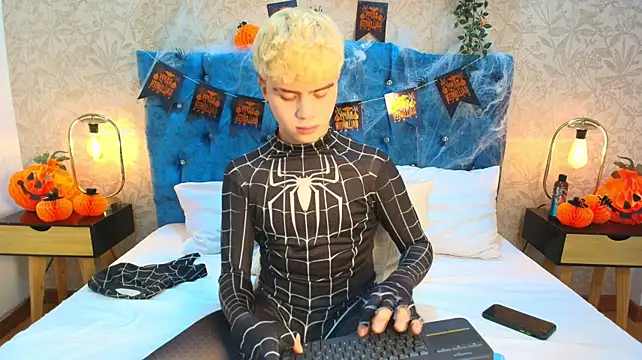 Chat XXX en directo de Ian_Stone