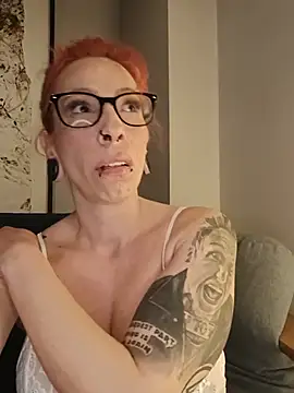 Ruby_Rebel live XXX chat