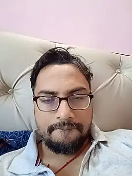 rajkink6000 Adlı Modelin Canlı XXX Sohbeti