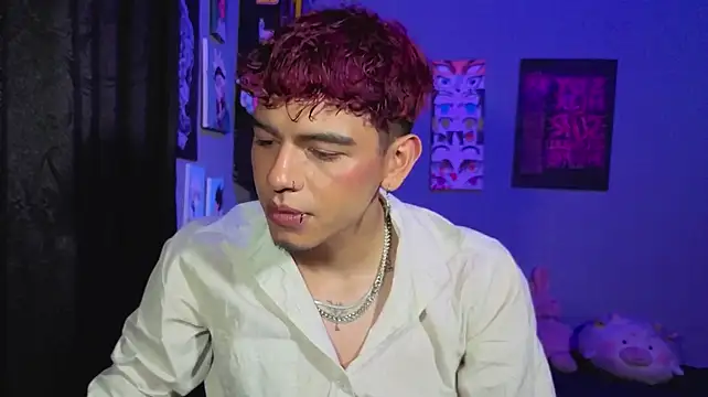 MikeyKuro Live XXX-Chat