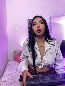 lili_paradais Chat XXX in diretta