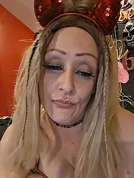 Chat XXX en directo de Splash_Queen420