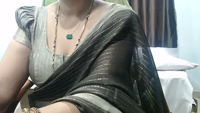 sunitha-3 Live XXX-Chat