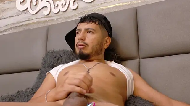 danthewolf – Naživo XXX chat