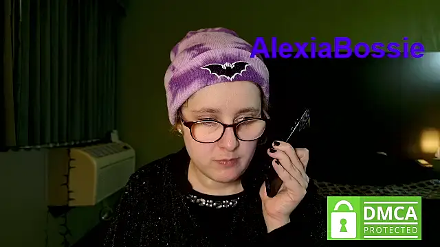 AlexiaBossie Chat XXX in diretta
