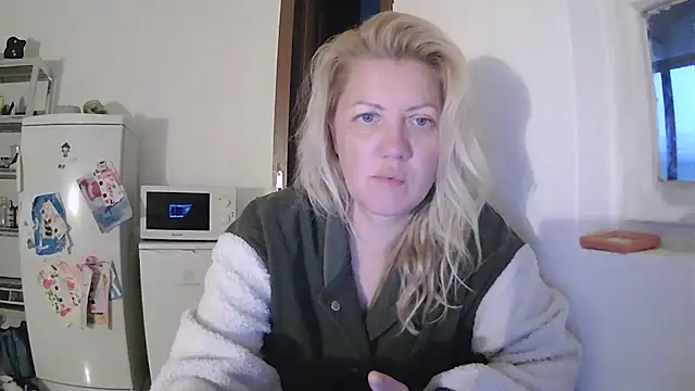 Jalerona live XXX chat