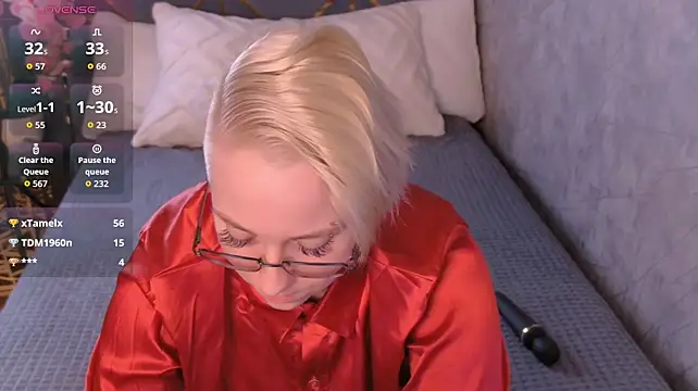 AlexandraGreen Chat XXX in diretta
