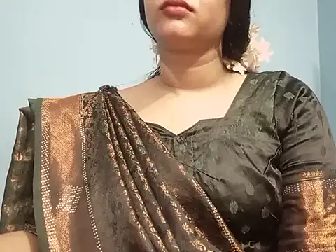 Adhiti_1 live XXX chat