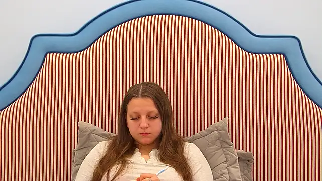 MaryMarmont live XXX chat