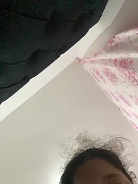 צ'אט XXX בשידור חי של iamsumisa