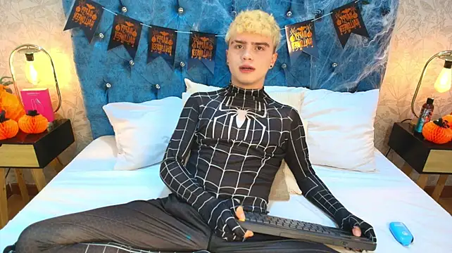 Ian_Stone live XXX chat