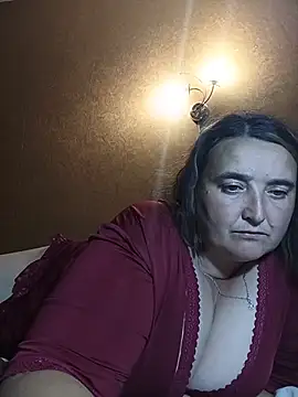 צ'אט XXX בשידור חי של LiluHot