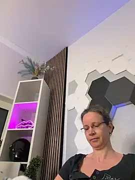 AnnikaRose 라이브 XXX 채팅
