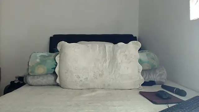 leanna23's Live XXX Chat