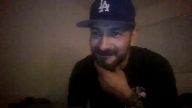 XXX chat uživo modela Call_Me_Snacks