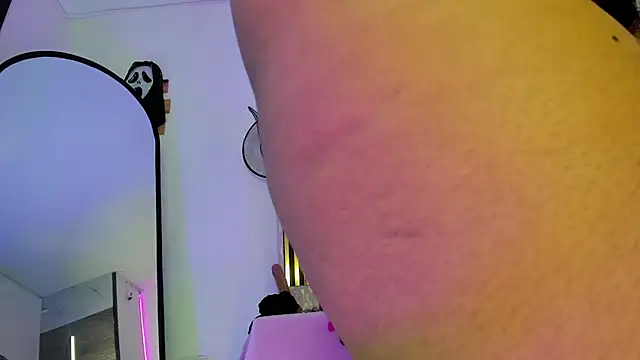 Živý XXX chat Kuromii_
