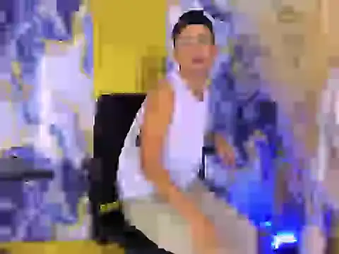 NIO_KLOUDS_ Chat XXX in diretta