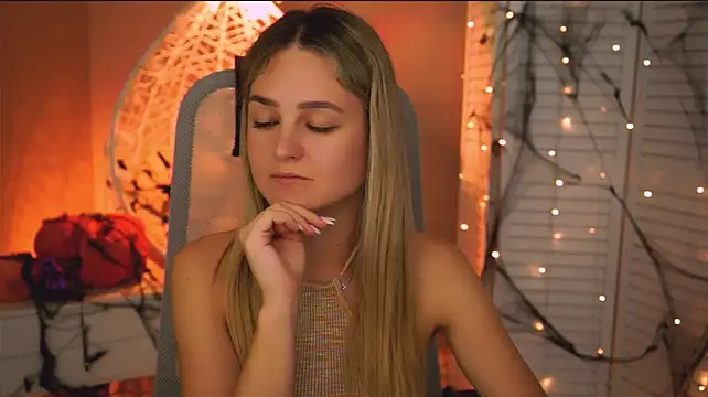 แชท XXX สดของ DeboraLarson