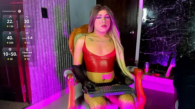 saamira_01 Adlı Modelin Canlı XXX Sohbeti