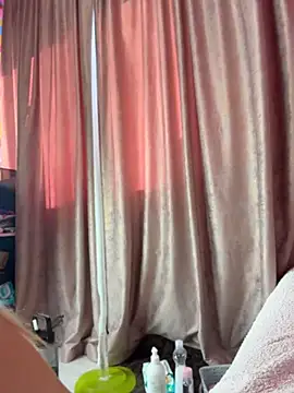 Chat XXX ao vivo de NinaVerse