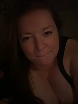 Chat XXX en directo de BustyBritishBBW_