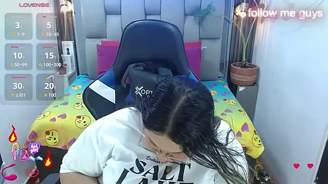 دردشة evelin_zaens الجنسية المباشرة