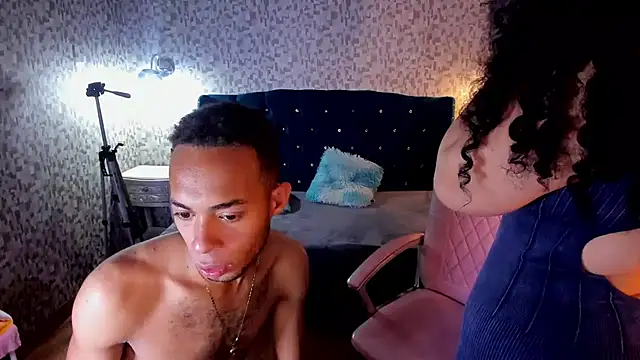 PatrickANDSofi live XXX chat