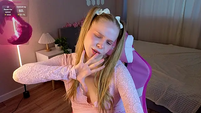 XXX chat uživo modela Sweet_Angelll