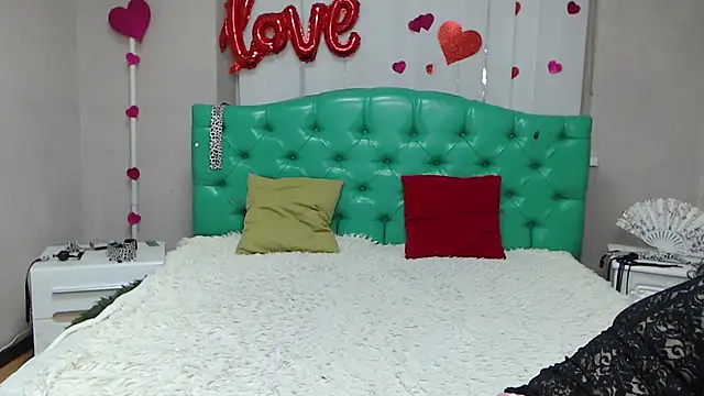 RoseHille's Live XXX Chat