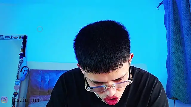 Онлайн чат XXX _justinmoon2