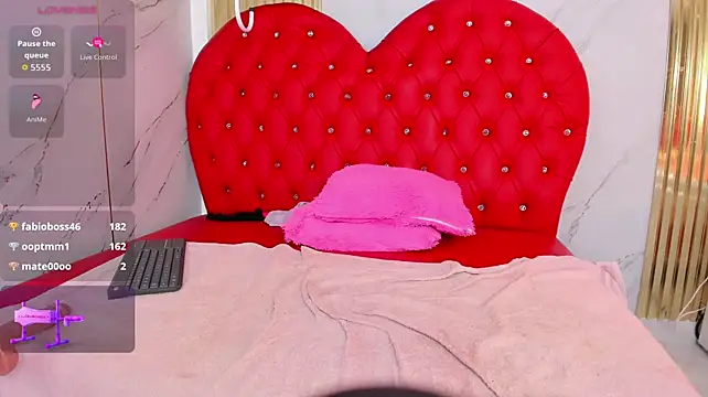 dianamilf Chat XXX in diretta