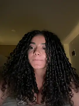Curlyierr 라이브 XXX 채팅