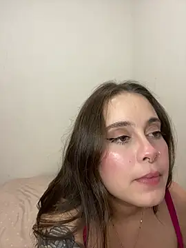 PutaYasmim – Live XXX-chat
