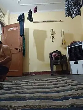 Couple-deshi35 Live XXX Chat