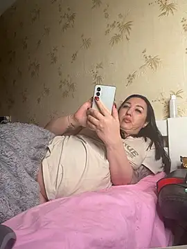 Czat XXX na żywo – Naughtbaby_2025