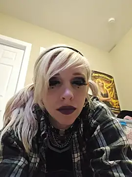 AmethystFoxx XXX чат на живо