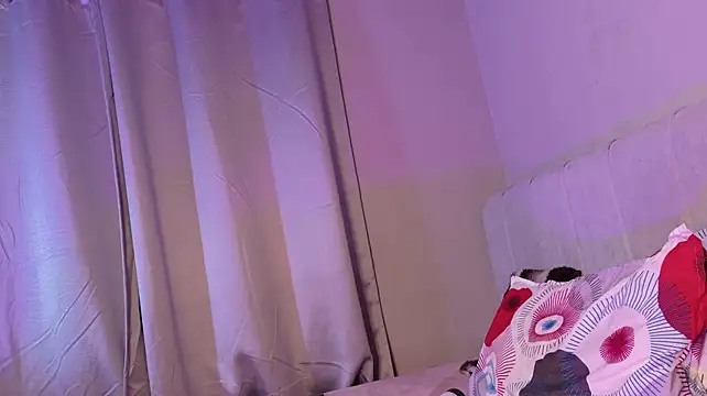 HatsaJones' Live XXX Chat