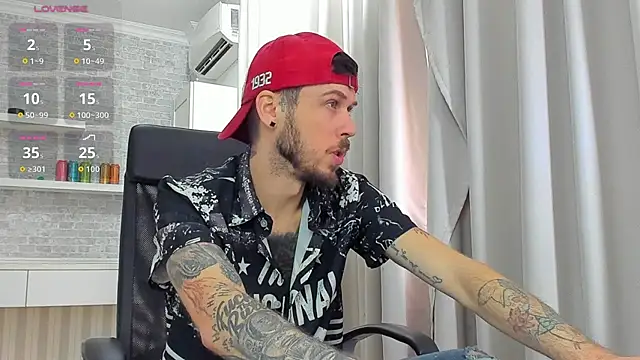 Živý XXX chat JonahShaw