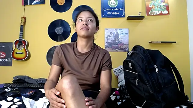 Chat XXX ao vivo de lilithevil32
