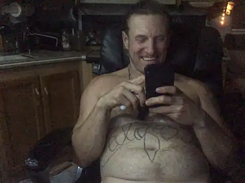 Tattoogonewild 现场XXX聊天