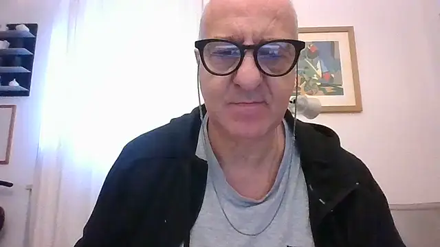 XXX chat uživo modela ANONIMO7735
