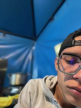 Andres_boy252のライブXXXチャット