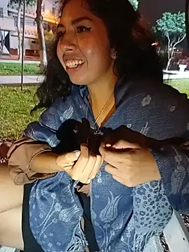 shouko16 Adlı Modelin Canlı XXX Sohbeti