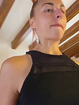 kylie_blck live XXX chat