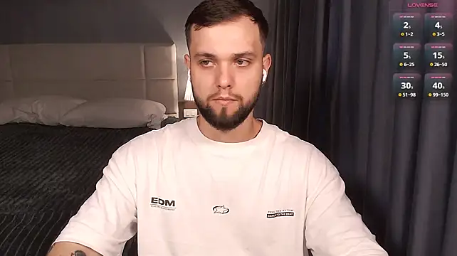 ChillyXOn Live XXX chat