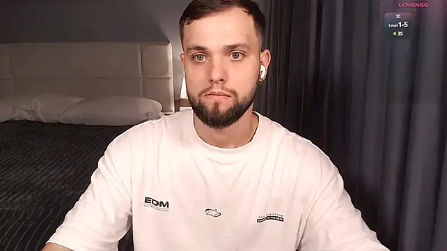 ChillyXO Live XXX-chat
