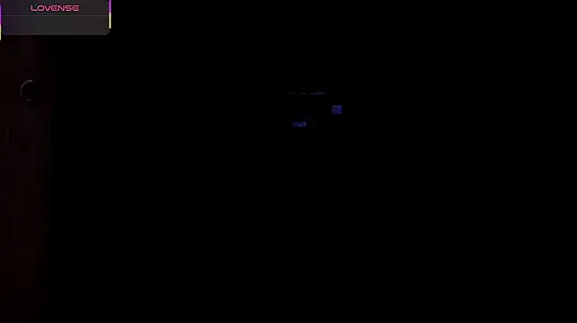 ChrisWells live XXX chat